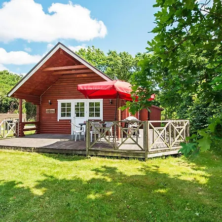 5 Person In Tatil Evi